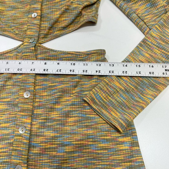 Mable Sunshine Season Cutout Dress Long Sleeve Button Front Mini Size Medium - Picture 9 of 15